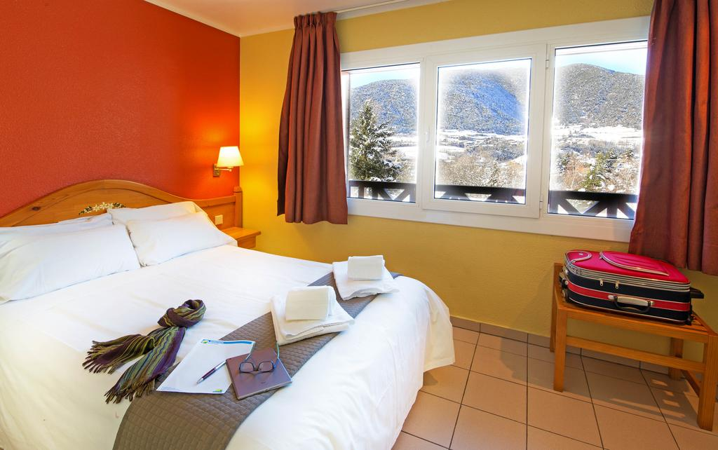 Giberga Apartments+Entrada Única Naturlandia + Parque de Animales 1 día