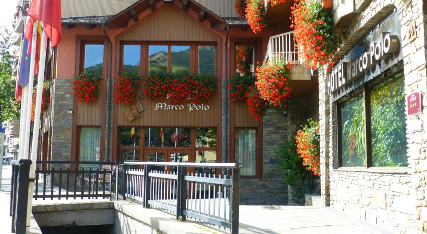 Marco Polo+Entrada Única Naturlandia + Parque de Animales 1 día