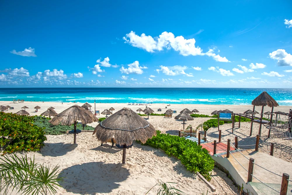 Viaje a Cancún: Vuelo + Hotel Todo Incluido-5