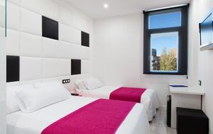 Hoteles Urbanos N Avenida de España
