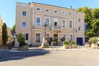 The Originals Boutique, Hôtel du Parc, Cavaillon+Billet au Parc Spirou Provence - 1 Jour
