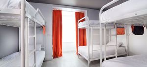 Sleeperdorm - Hostel