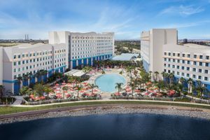 Universal's Endless Summer - Surfside Inn & Suites