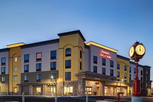 Hampton Inn & Suites Marina