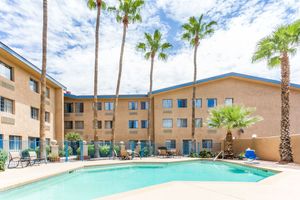 Days Hotel by Wyndham Mesa Near Phoenix
