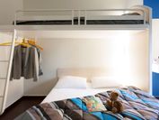 hotelF1 Orange Centre Échangeur A7 A9+Billet au Parc Spirou Provence - 1 Jour