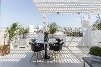 Gallery Suites & Residences, Piraeus