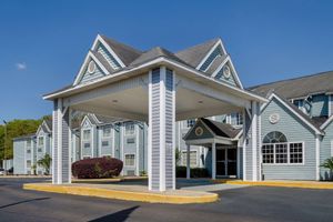 Motel 6 Mobile, AL