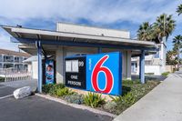 Motel 6 Oceanside Marina