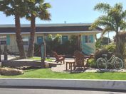 Beach Bungalows Inn & Suites