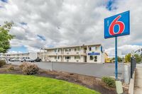 Motel 6 Beaverton, OR