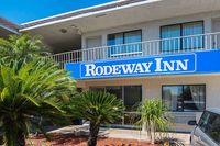 Rodeway Inn Kissimmee Maingate West+Entradas Disney World Base ticket