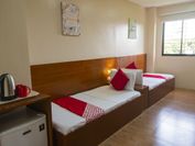 Super OYO 832 The Teepee Place Hostel & Residence Inn