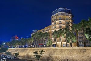 Gate Twenty Two Boutique Hotel