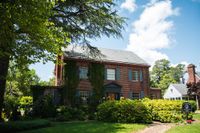 Williamsburg Manor B&B