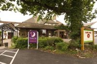 Premier Inn Gatwick Crawley - Goff's Park