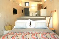 Esperia Luxury Suites