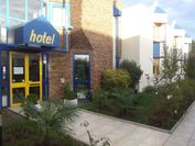 Rev'Hotel Coignières