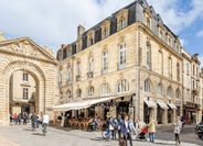 Hotel Madame+Parcours permanent + Dégustation au Belvédère