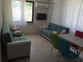 Yasar Apart