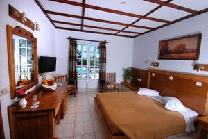 Palladium Hotel