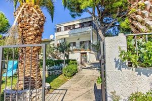Apartments Lidija
