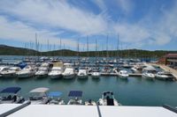 Apartments Pirovcanka