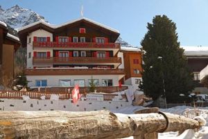Hotel Alpina