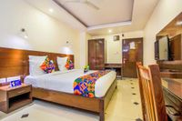 FabHotel Tipsyy Inn Suites