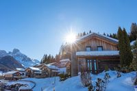 Alpendorf Dachstein West by ALPS RESORTS